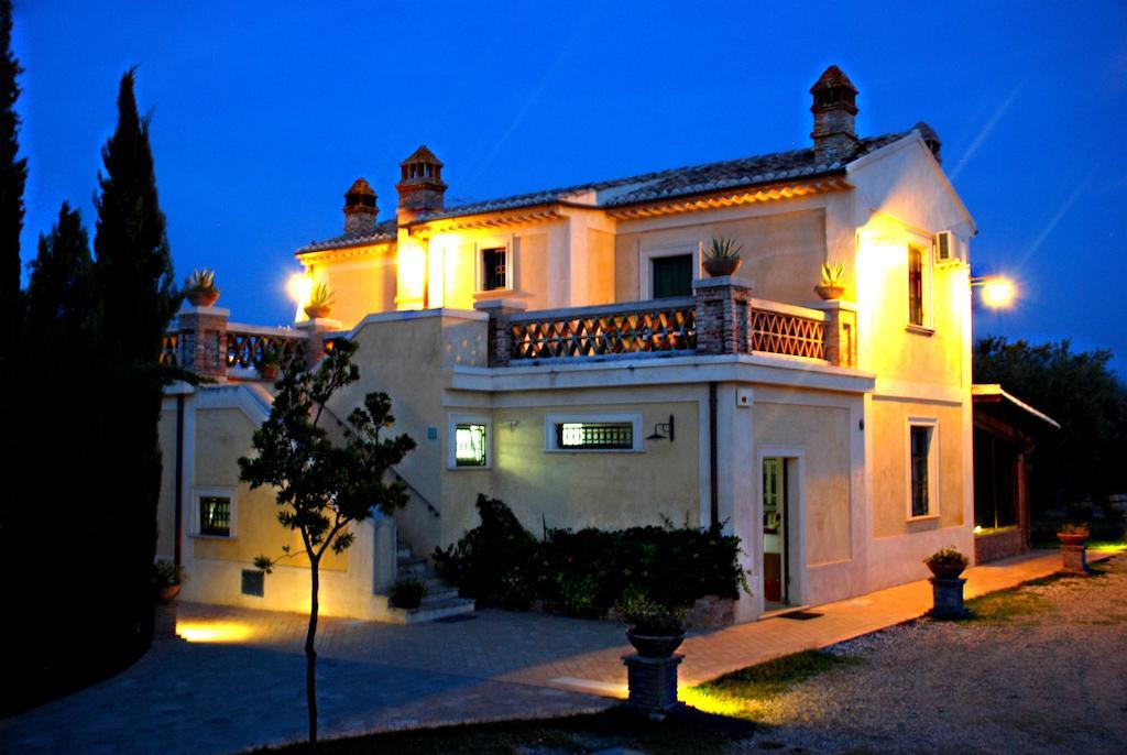 מרינה די סיבארי Agriturismo Casacchella מראה חיצוני תמונה