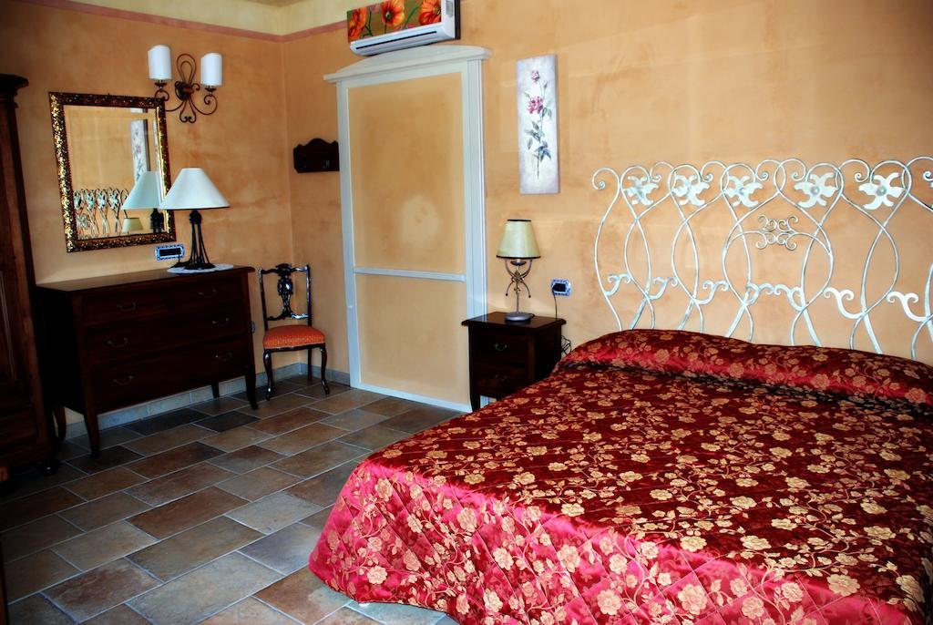 מרינה די סיבארי Agriturismo Casacchella מראה חיצוני תמונה