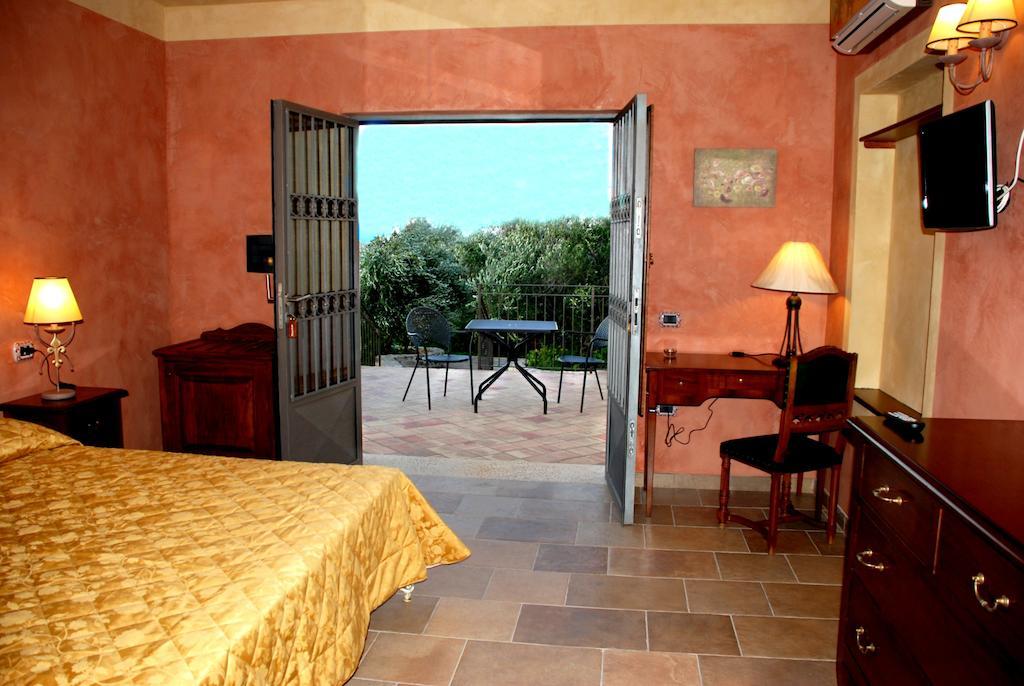 מרינה די סיבארי Agriturismo Casacchella חדר תמונה